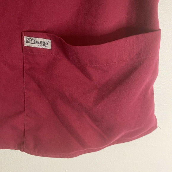 Greys Anatomy Scrub Top Medical Uniform Burgundy Mock Neck Medium - Picture 2 of 12